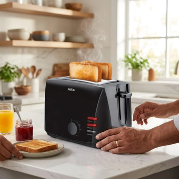 Milton Gold Crust 2-Slice Pop-Up Toaster