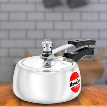HAWKINS CONTURA PRESSURE COOKER