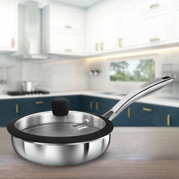 PRO NONSTICK FRYING PAN